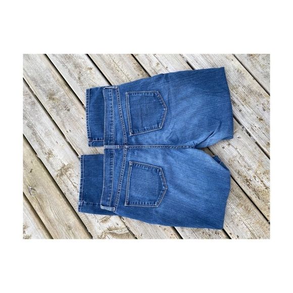 Old Navy Jeans The Flirt 2011 Mid Rise Boot Cut Sz 16 - Picture 8 of 12